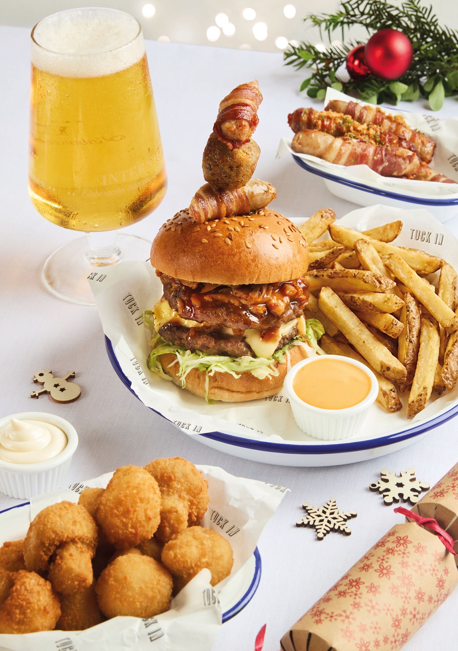 Festive Lunch & Dinner at The Barn Owl in Worcester